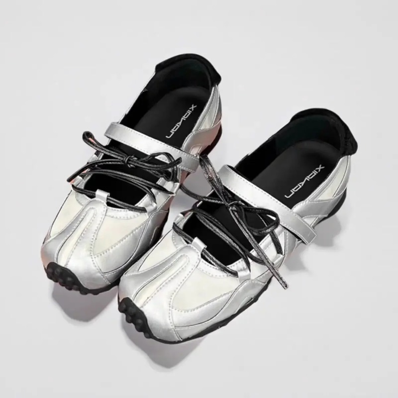 Butterfly Rubber Sheet - Women's Flat Bottom Mary Jane Shoes